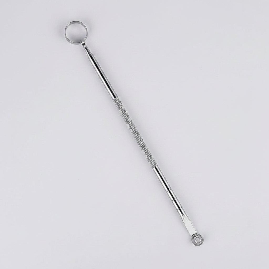 Avon Clearskin | Professional Dual-Ended Blackhead Remover Tool (High-Precision Steel)