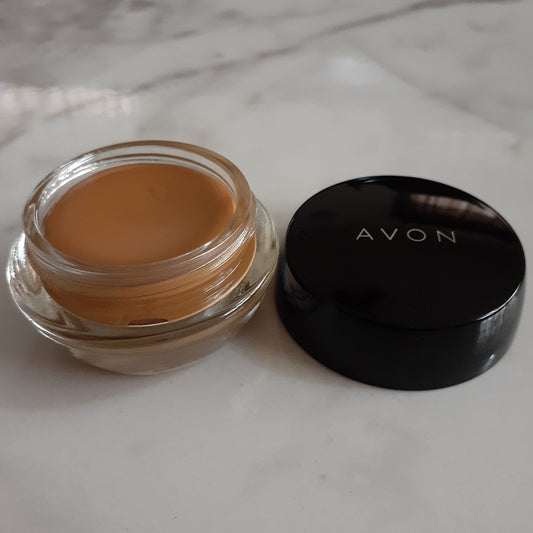 Avon Ideal Flawless Matte Mousse Foundation | Nutmeg